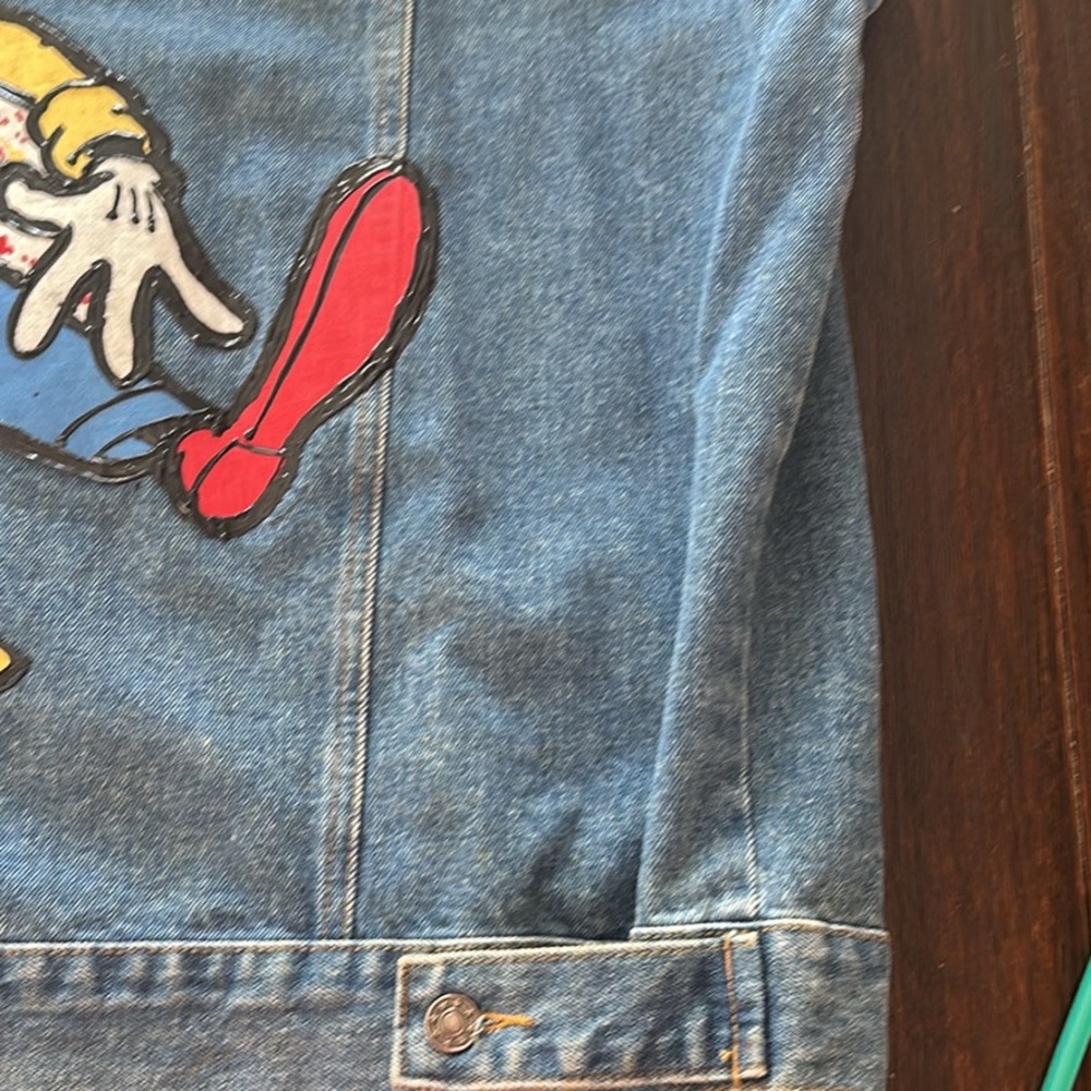Goofy Hand painted Denim classic Trucker Style Blue Jean Jacket. Size 2XL - Picture 7 of 7